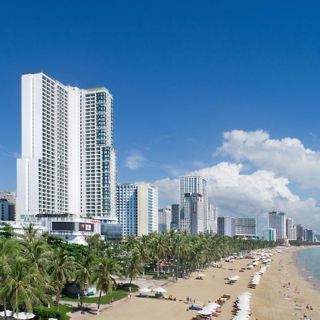 Vinpearl Beachfront Nha Trang Exterior photo